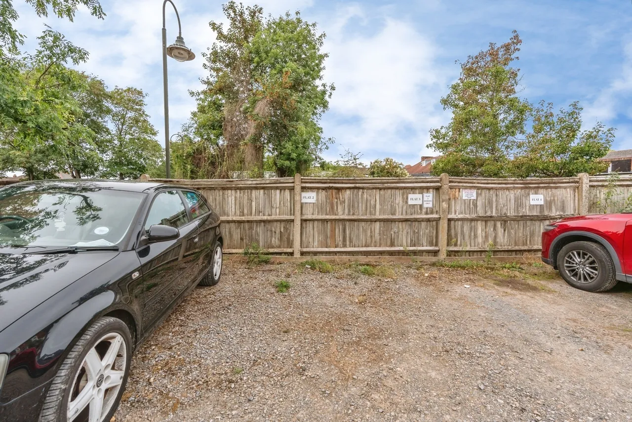 Rumbridge Street, Totton, SO40, photo 12