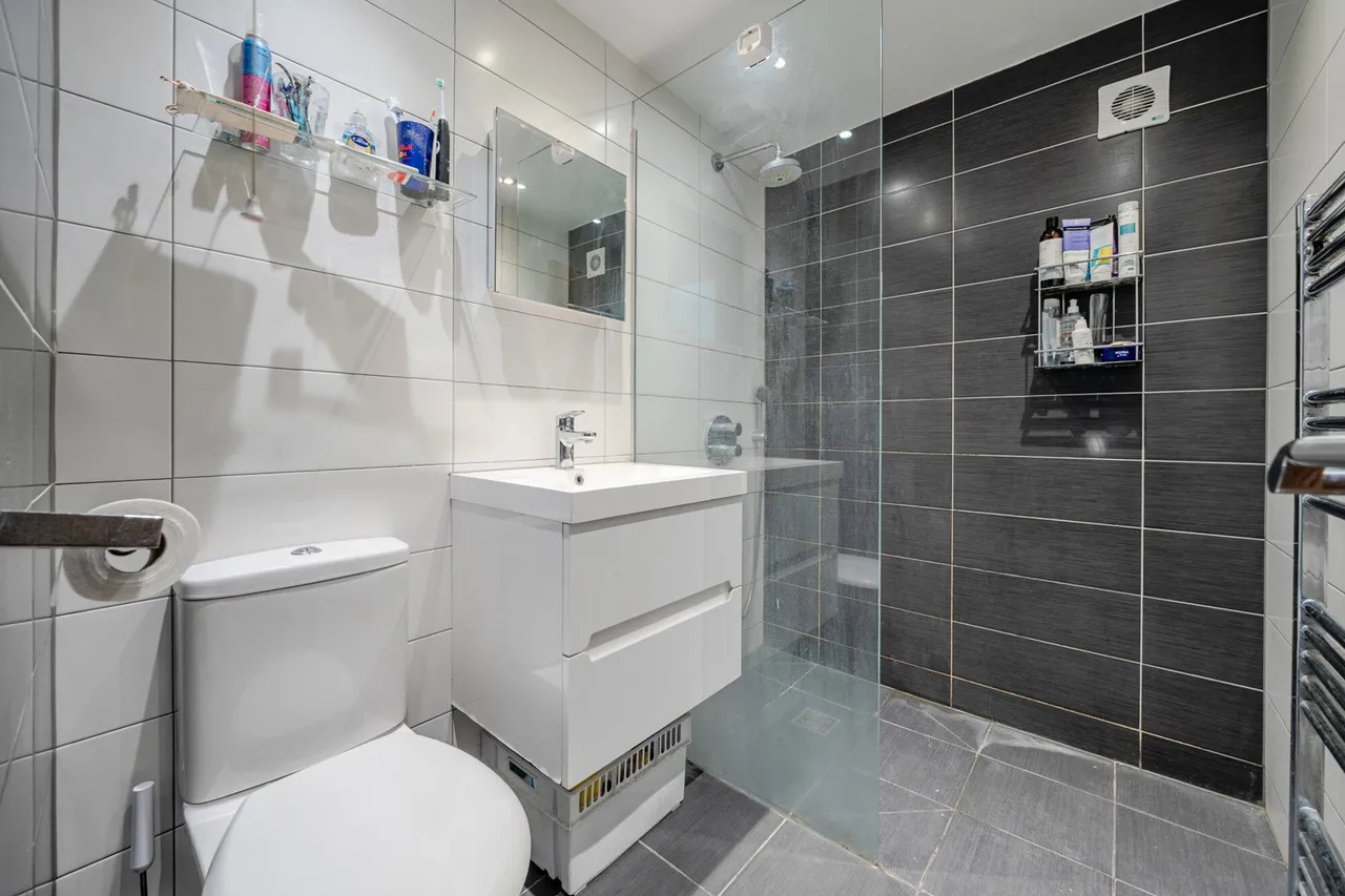 Tower Bridge Road, SE1, photo 9