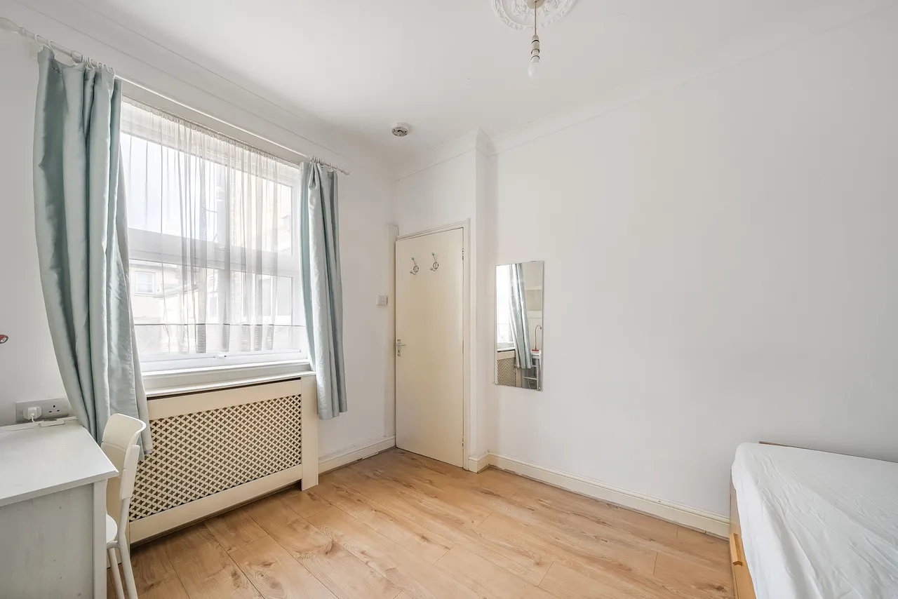 73 Old Oak Lane, London, photo 6