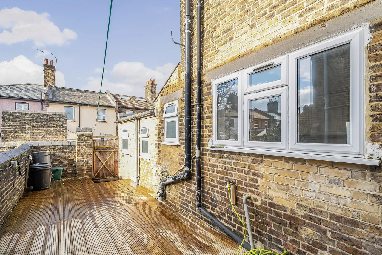 73 Old Oak Lane, London, photo 8