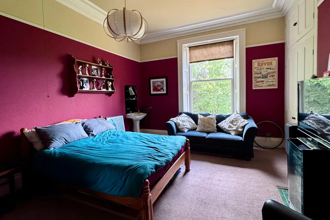 Sunlaws Street, Glossop, photo 29