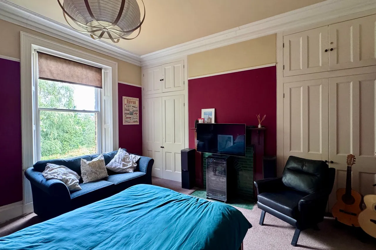 Sunlaws Street, Glossop, photo 30