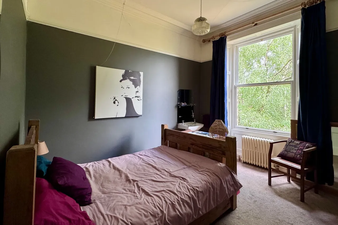 Sunlaws Street, Glossop, photo 32
