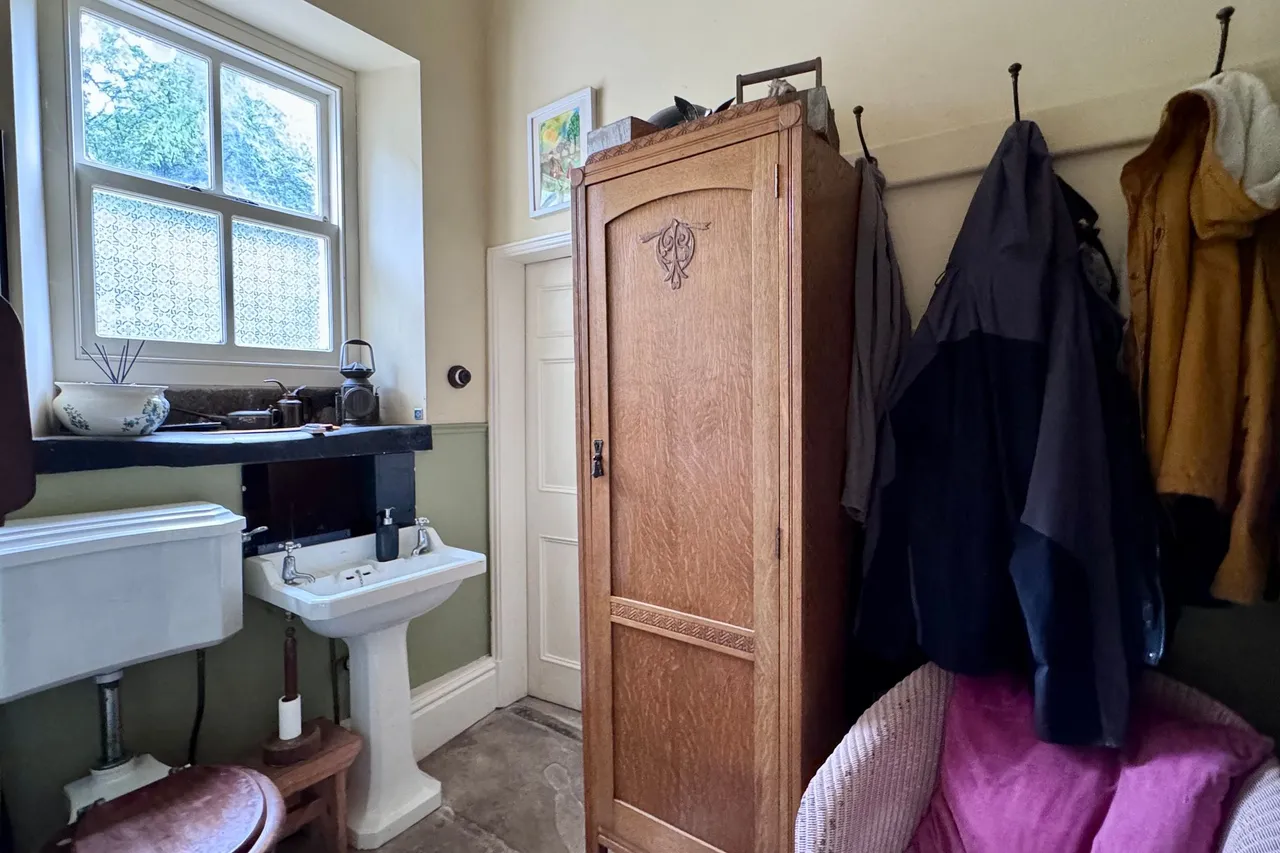 Sunlaws Street, Glossop, photo 20