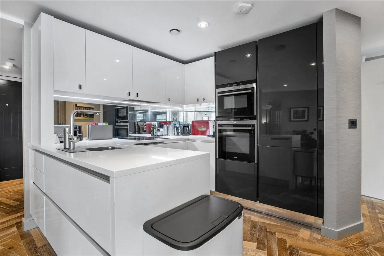 City Road, London, EC1V, photo 7