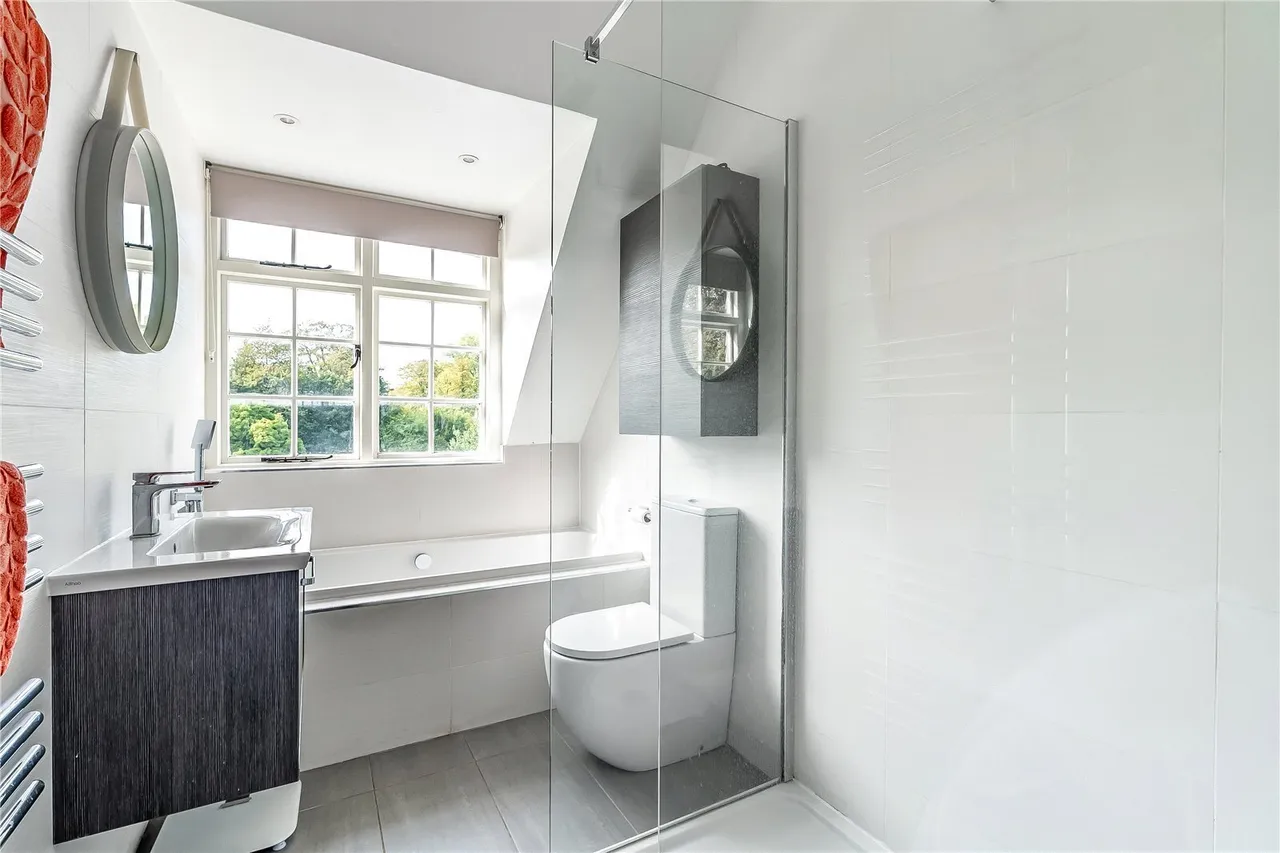 The Ridge, Woldingham, CR3, photo 21