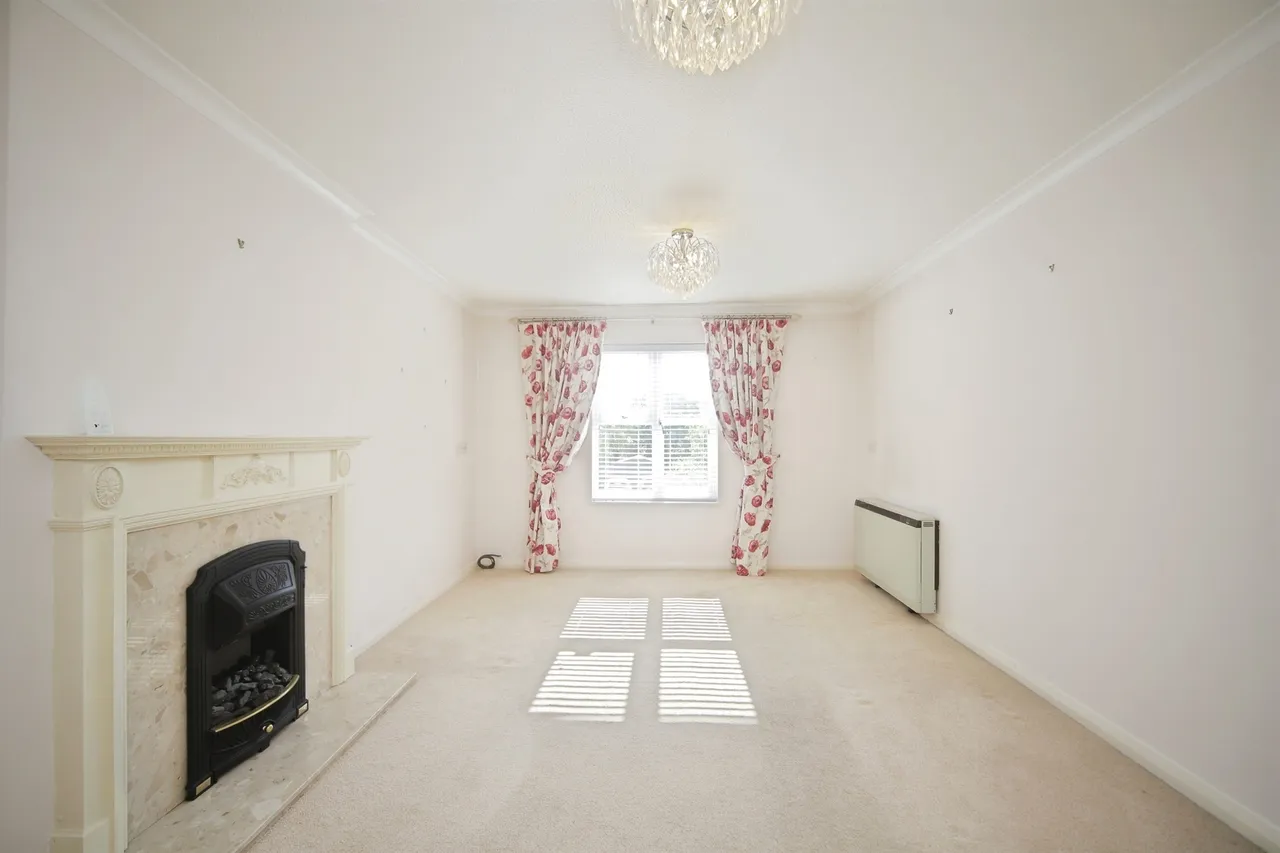 Parsonage Court, Bishops Hull, TA1, photo 4