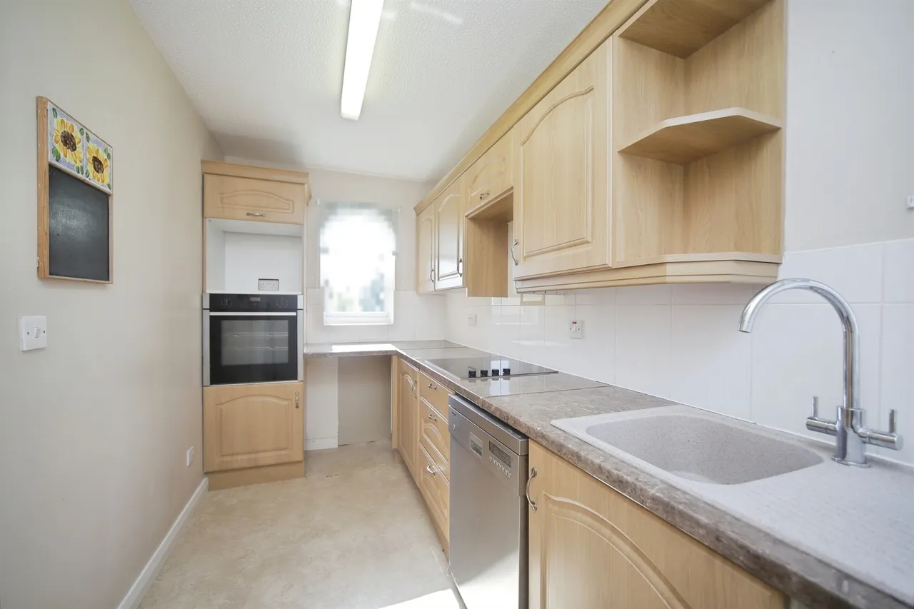 Parsonage Court, Bishops Hull, TA1, photo 21