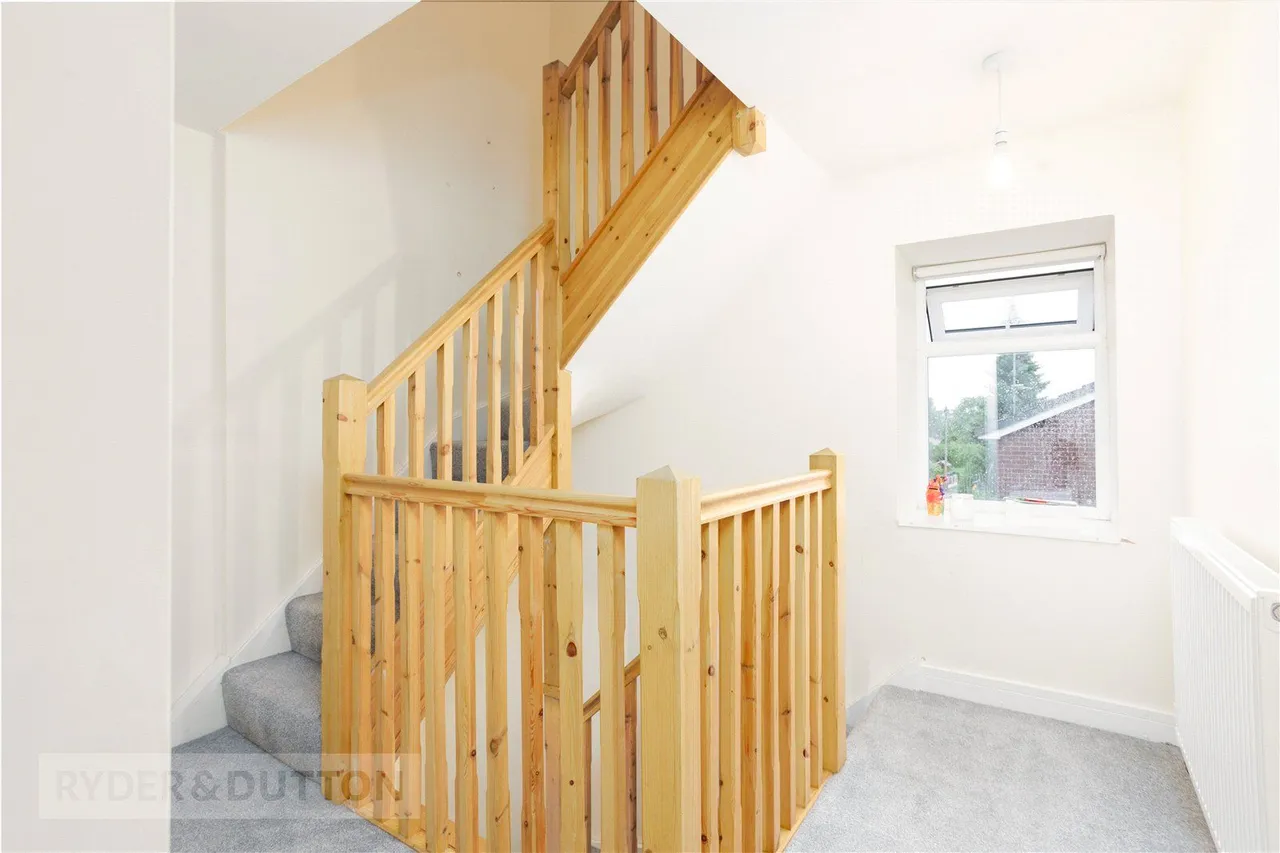 Beckett Street, Lees, OL4, photo 13