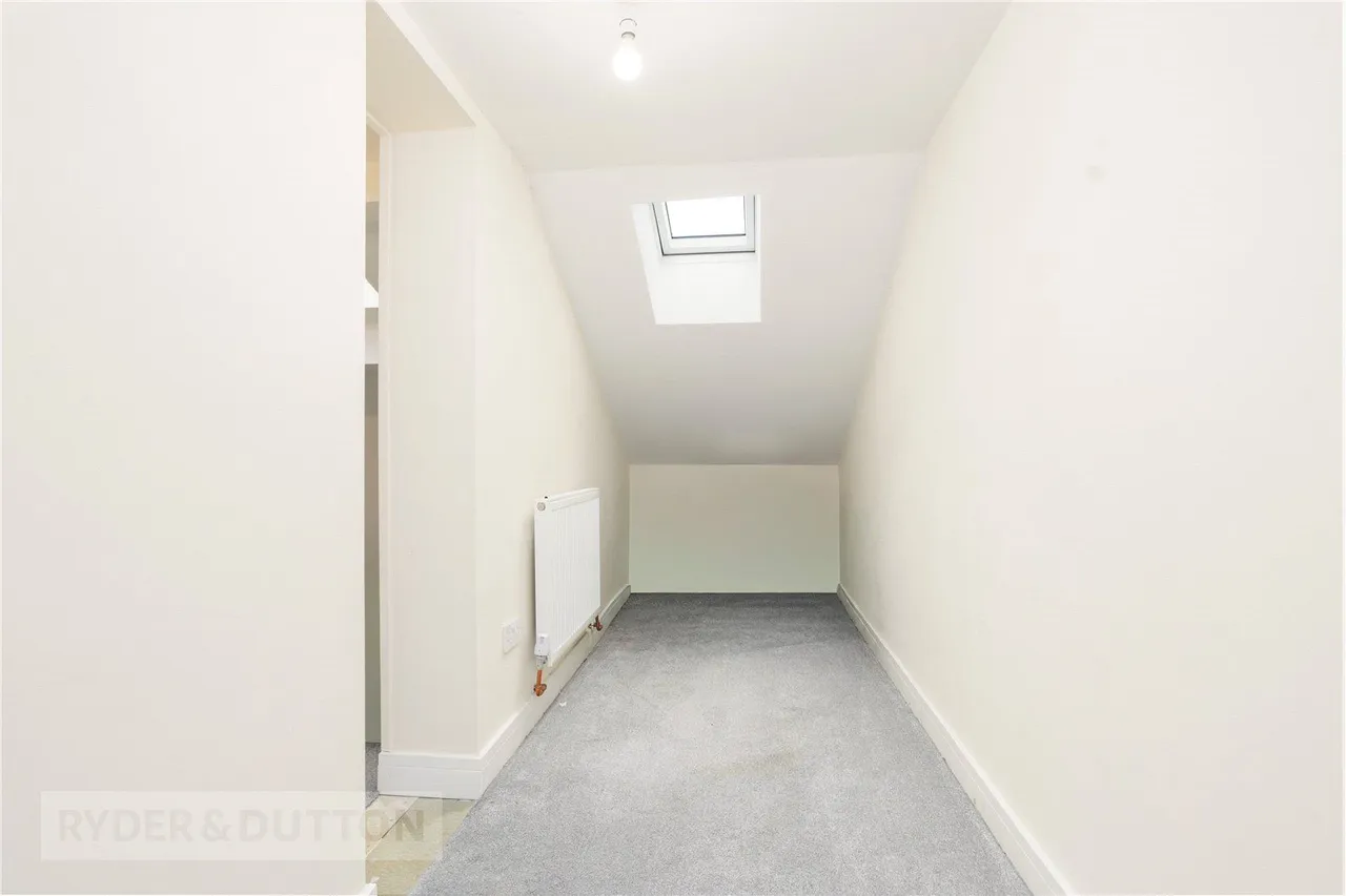 Beckett Street, Lees, OL4, photo 16