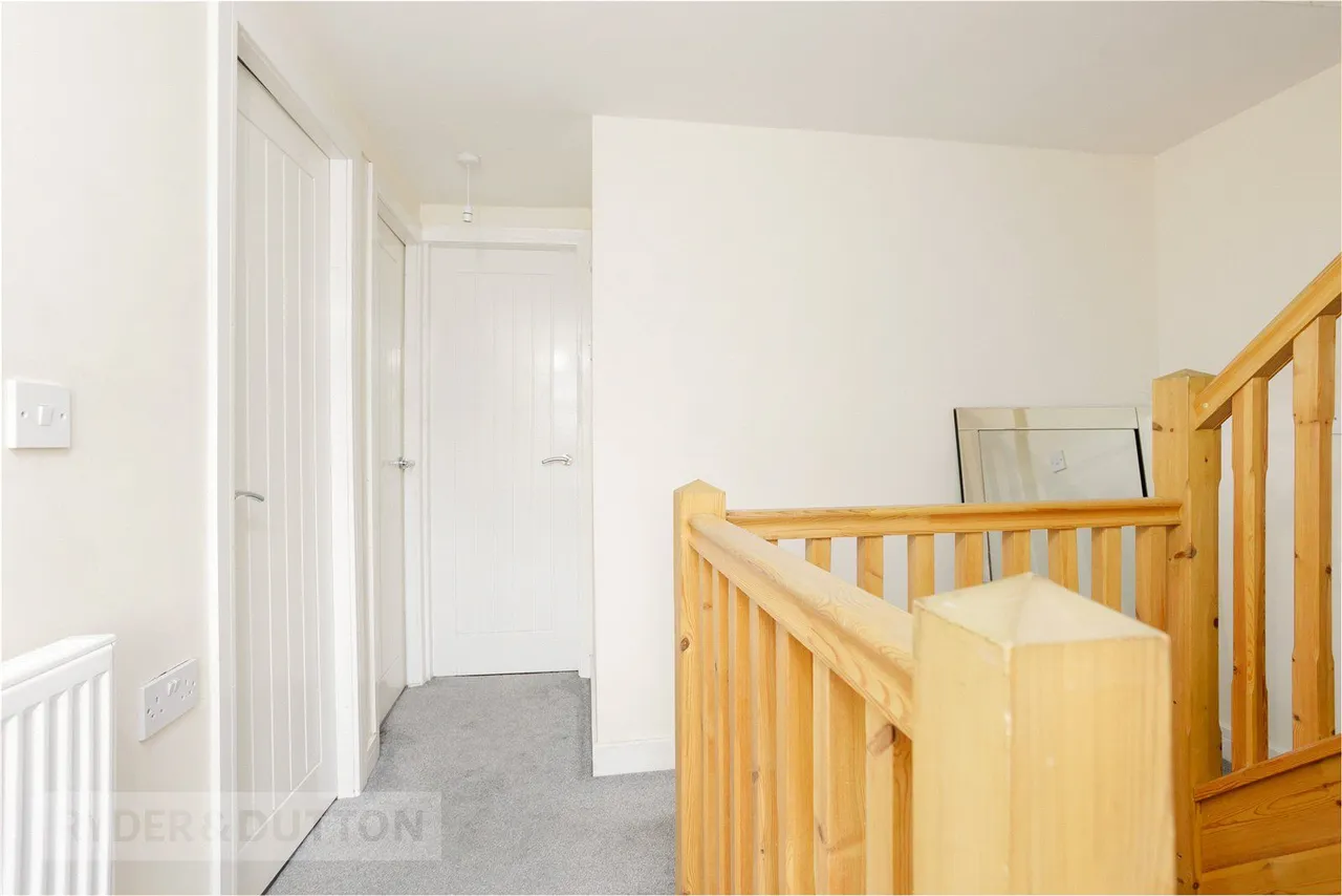 Beckett Street, Lees, OL4, photo 8