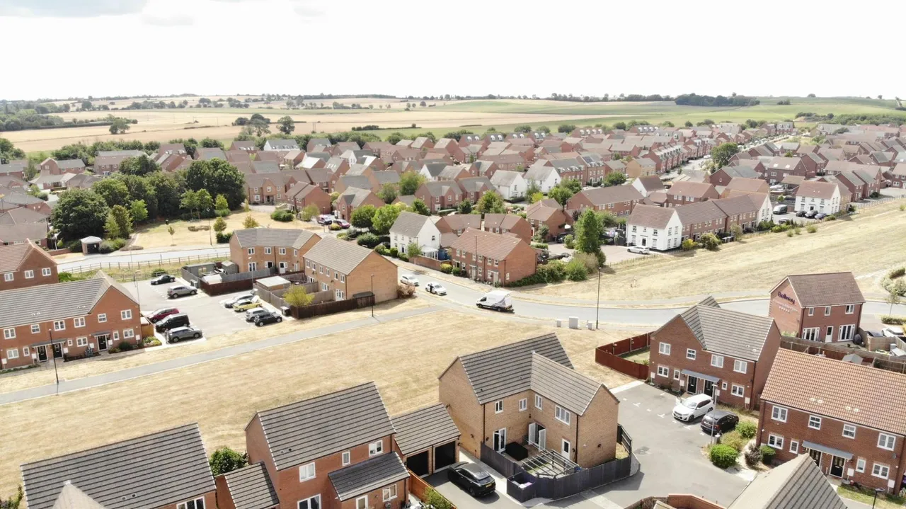 Plumpton Chase, Bourne, PE10, photo 3