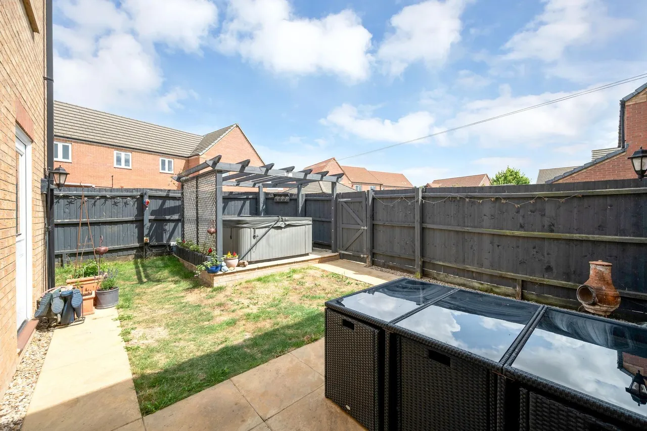 Plumpton Chase, Bourne, PE10, photo 22