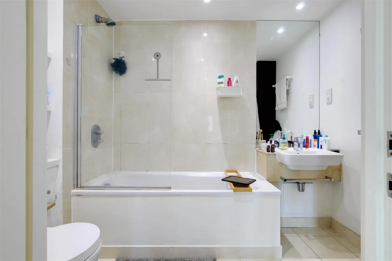 Homerton Street, Cambridge, CB2, photo 10