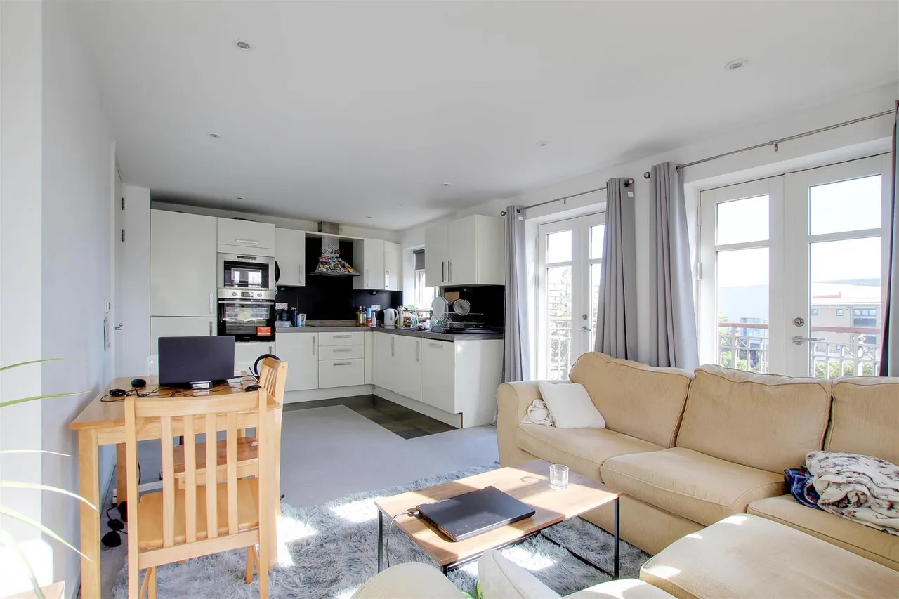 Homerton Street, Cambridge, CB2, photo 2