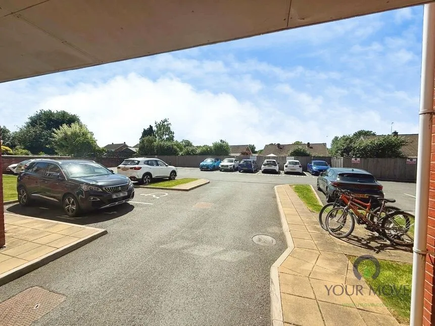 High Street, Amblecote, DY8, photo 8