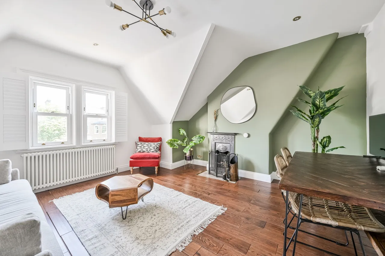 83b Charlton Road, London, photo 2