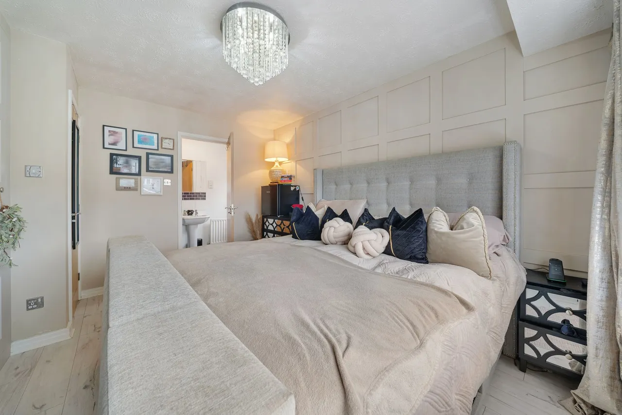 Upton Grange, Widnes, WA8, photo 14