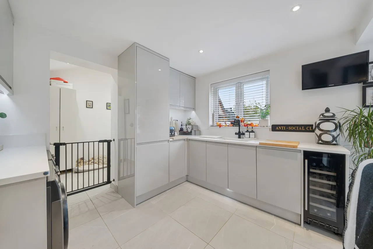 Upton Grange, Widnes, WA8, photo 8