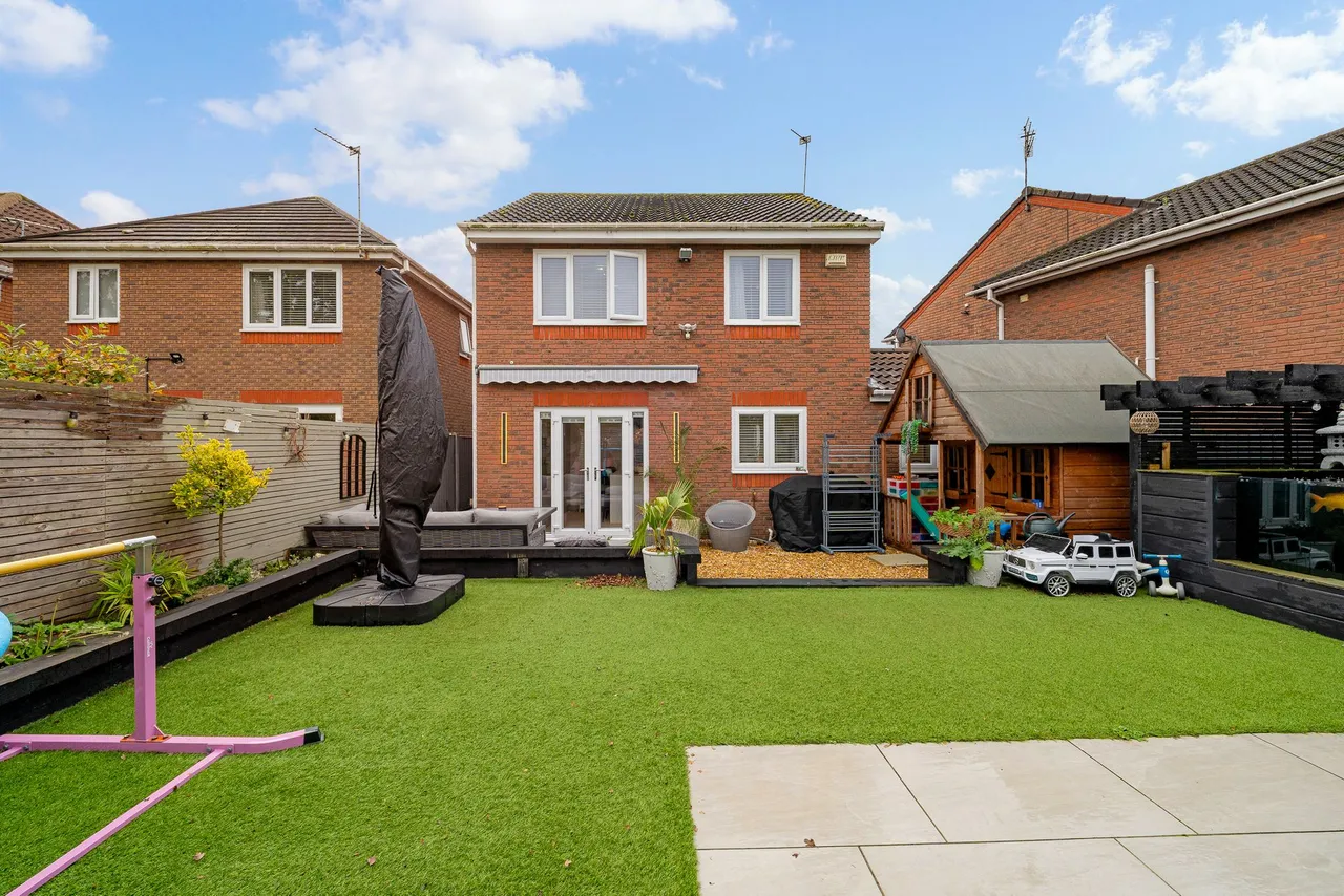 Upton Grange, Widnes, WA8, photo 22