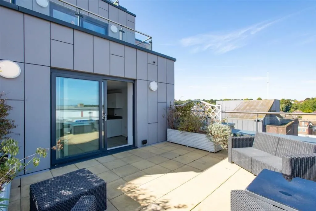 Homefield Rise, Orpington, BR6, photo 14