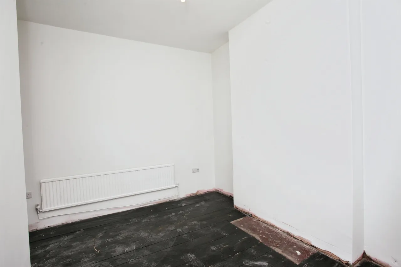 Coldra Road, Newport, NP20, photo 13