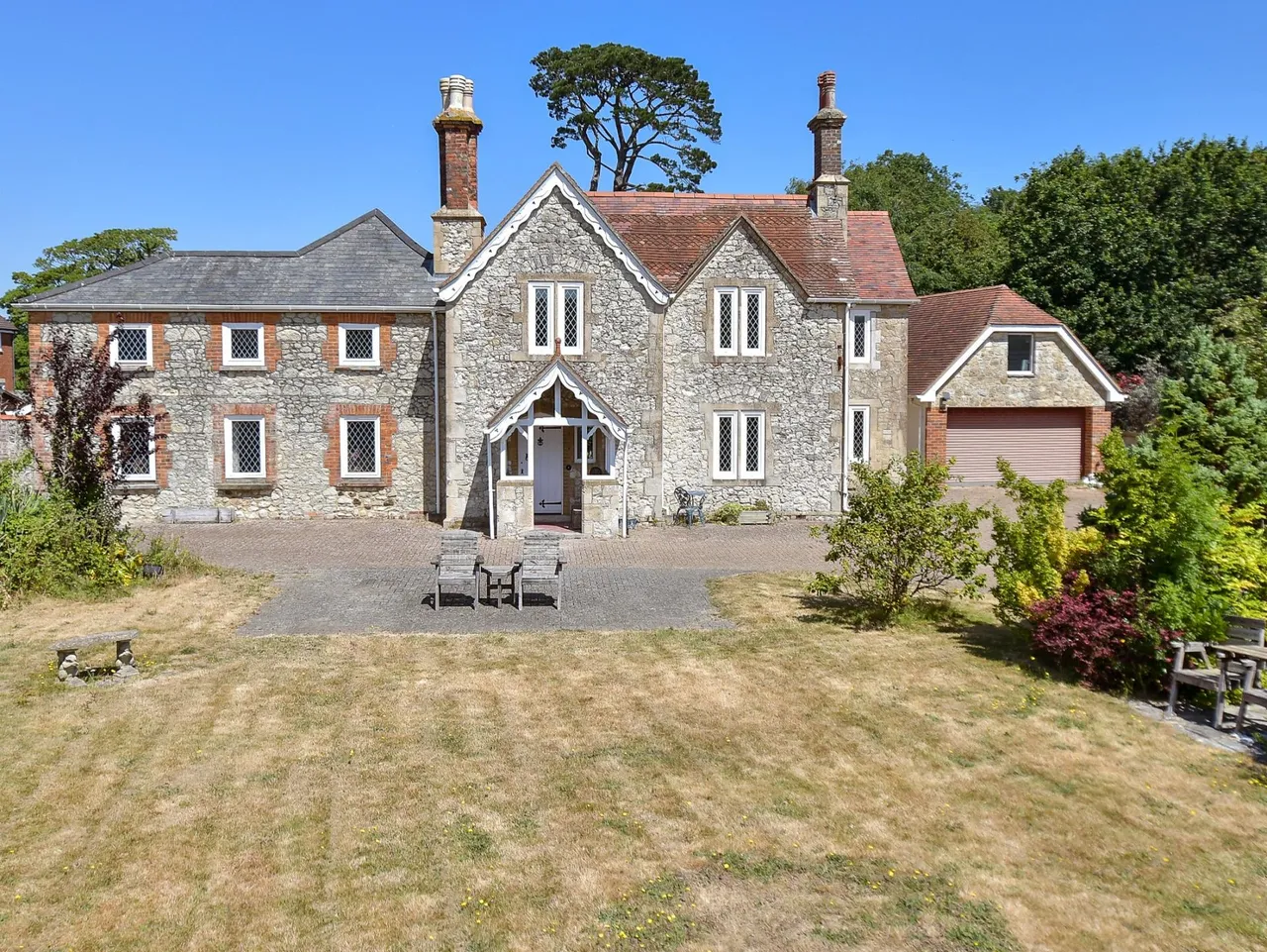 6 bed house for sale, Freshwater, PO37