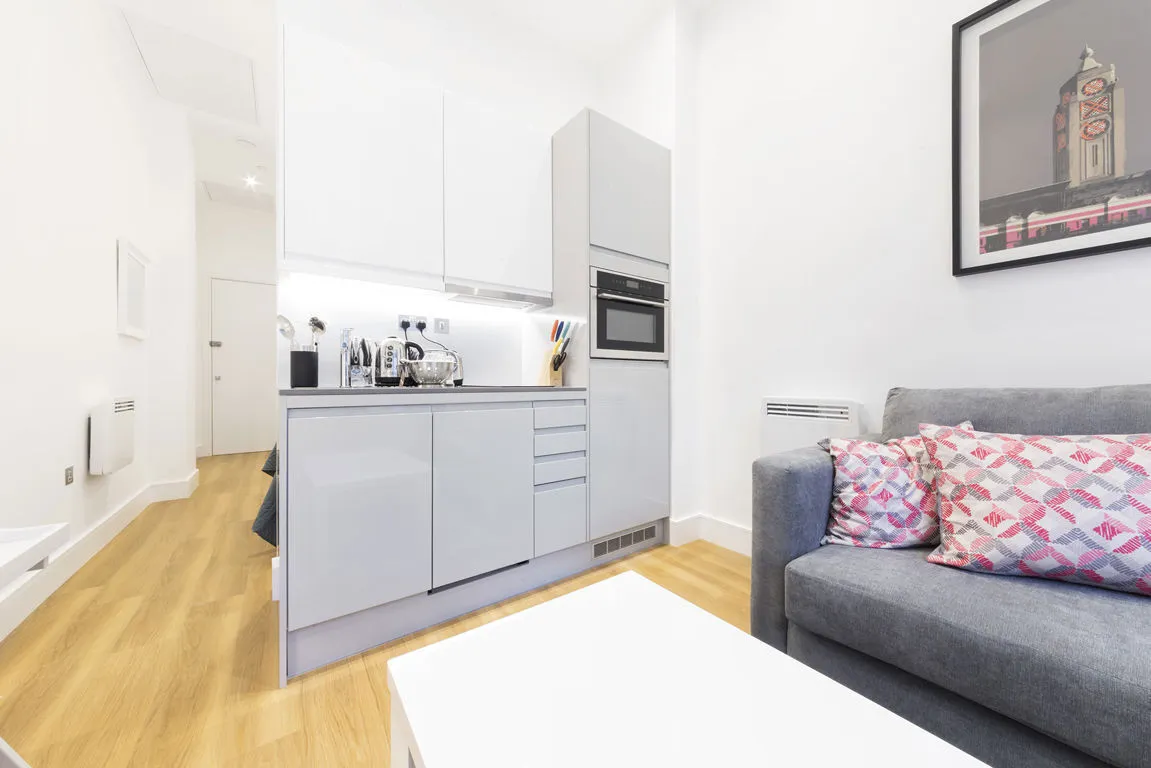 Atria House, Slough, photo 2