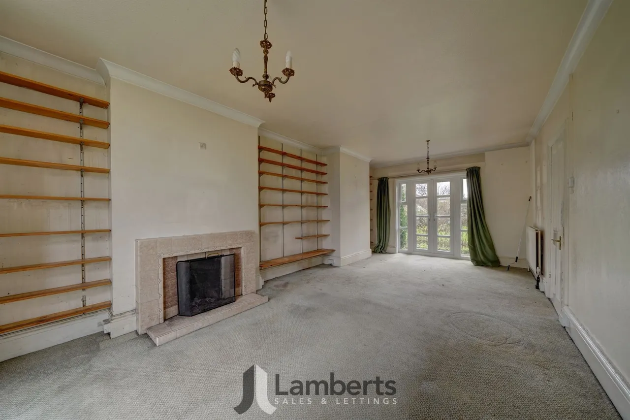 Highfield, 178 Alcester Road, Studley, photo 19
