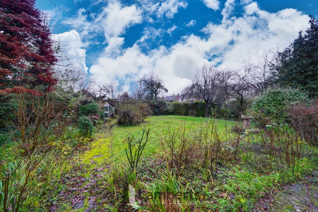 Highfield, 178 Alcester Road, Studley, photo 14