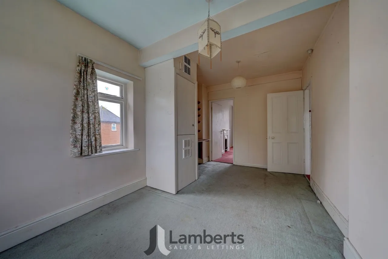 Highfield, 178 Alcester Road, Studley, photo 16