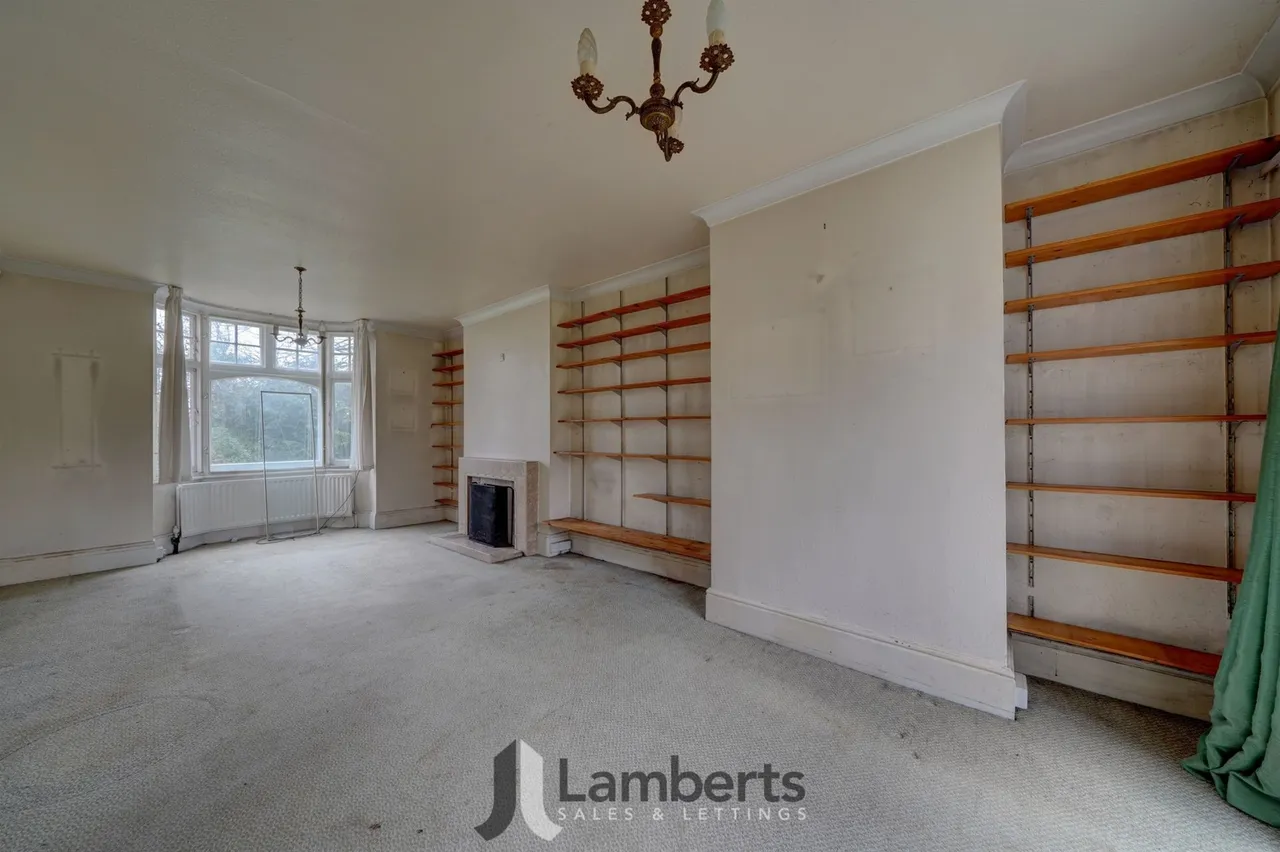 Highfield, 178 Alcester Road, Studley, photo 5