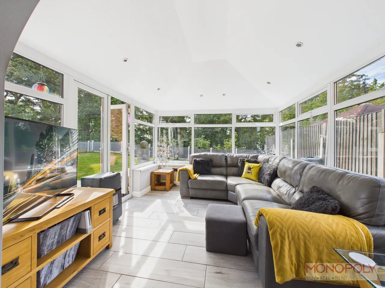 Linden Grove, Llay, LL12, photo 7