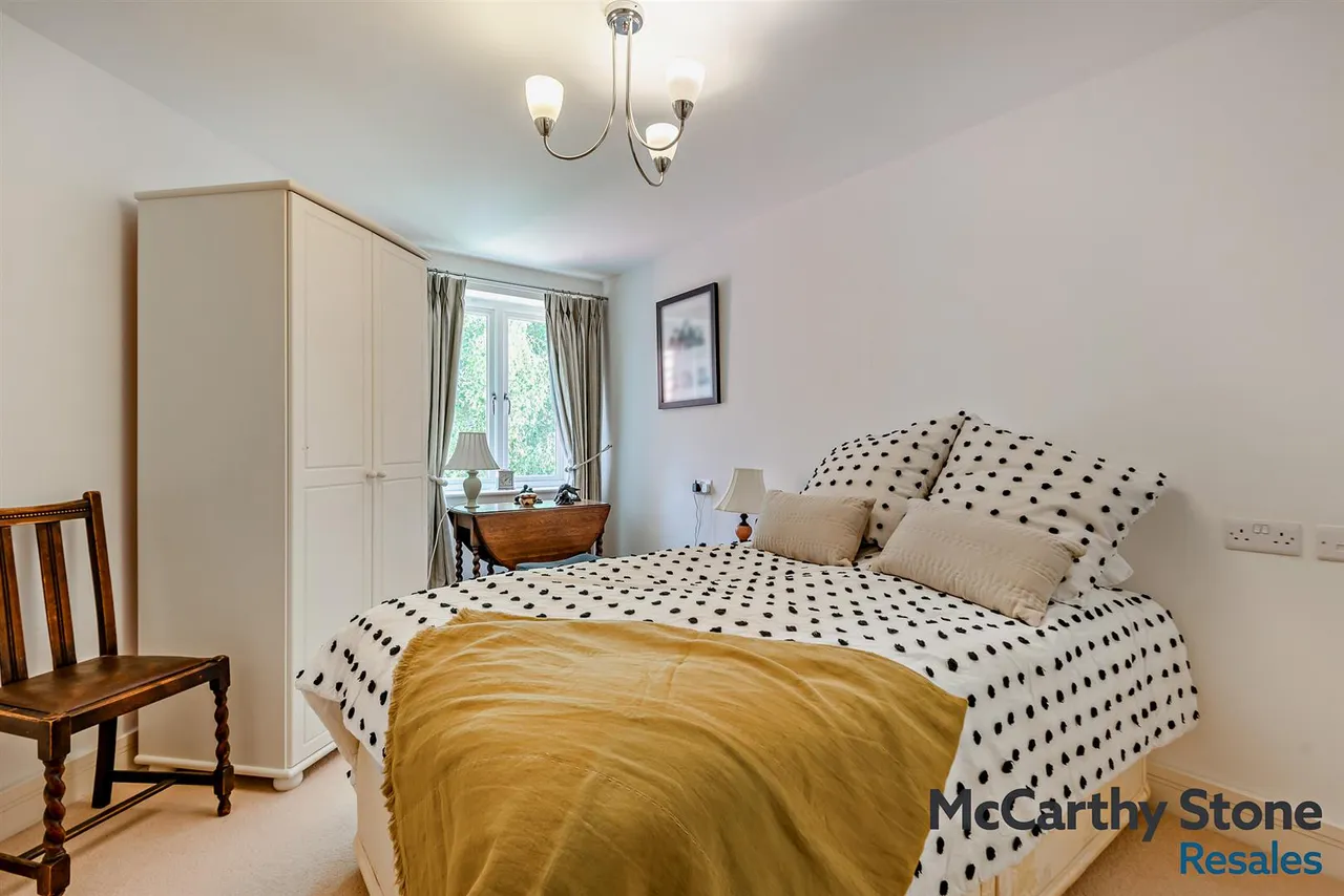 Station Road, Petworth, GU28, photo 9
