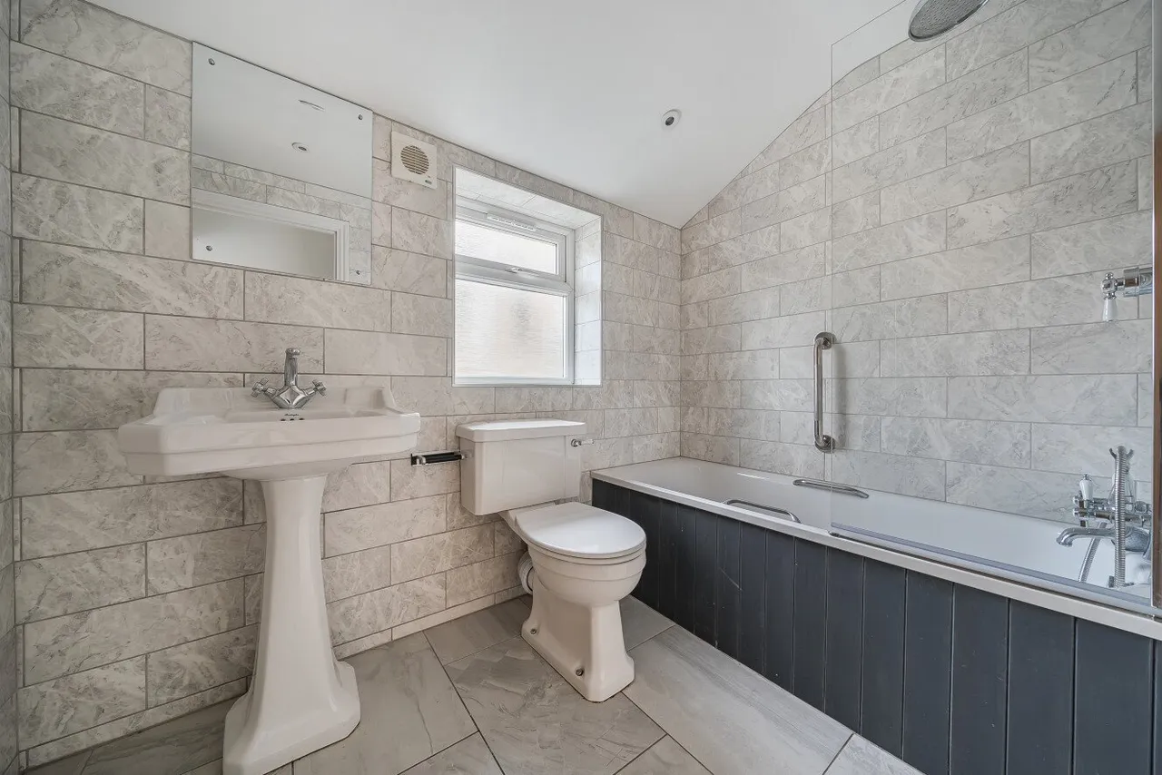 Brocklehurst Street, New Cross, SE14, photo 4