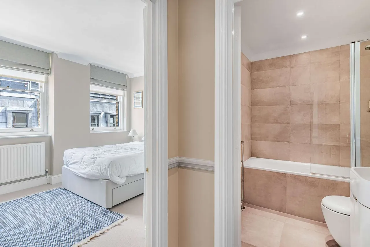 Creechurch Lane, London, EC3A 5AY, photo 10