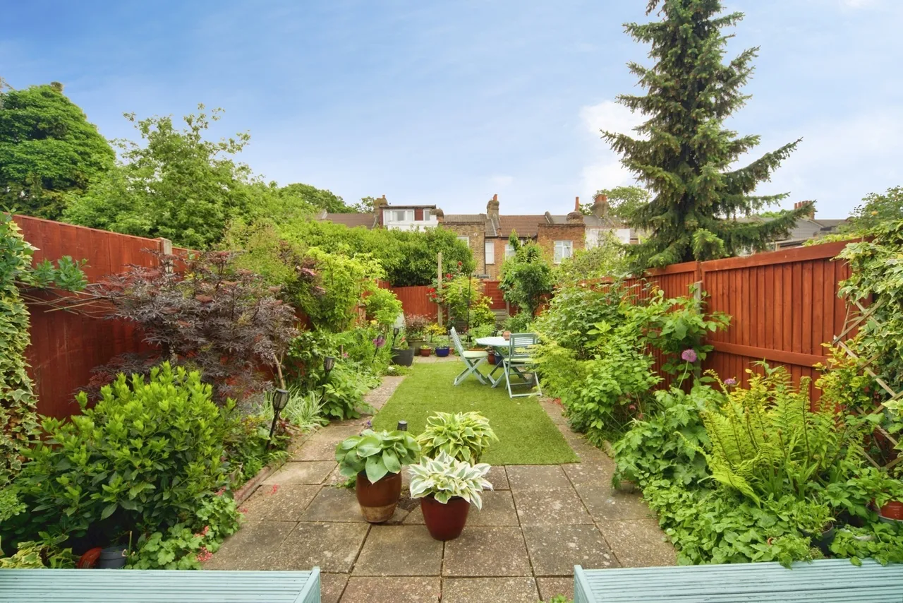 Warwick Road, LONDON, London, N18, photo 20