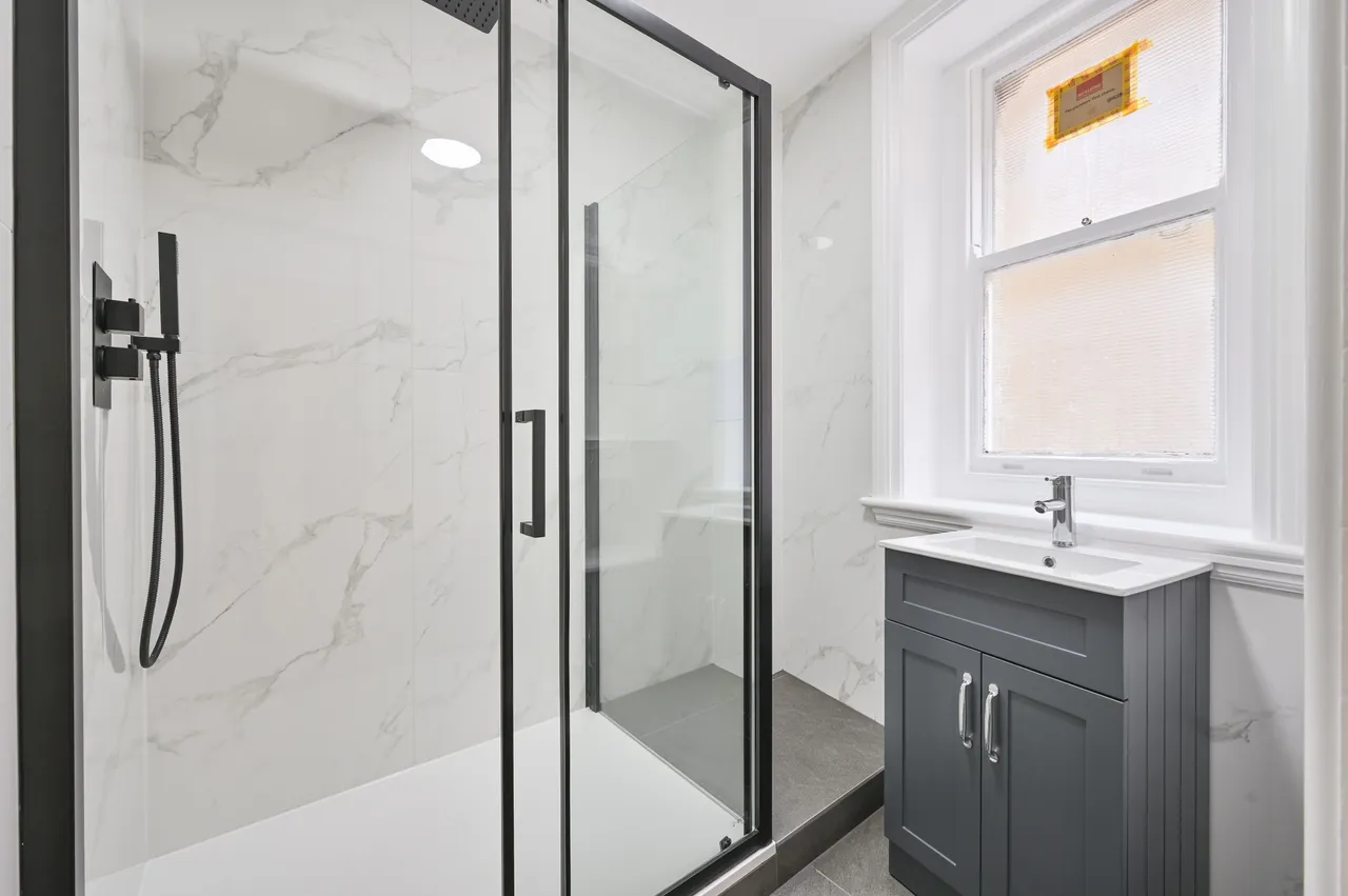 Lower Ground Floor Flat, 27 Manor House, London, photo 3
