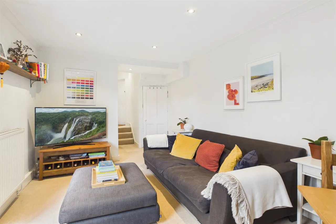 London, Greater London, SW16 6BG, photo 13