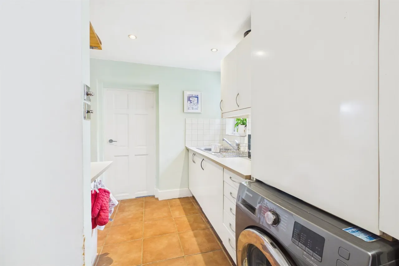 London, Greater London, SW16 6BG, photo 14
