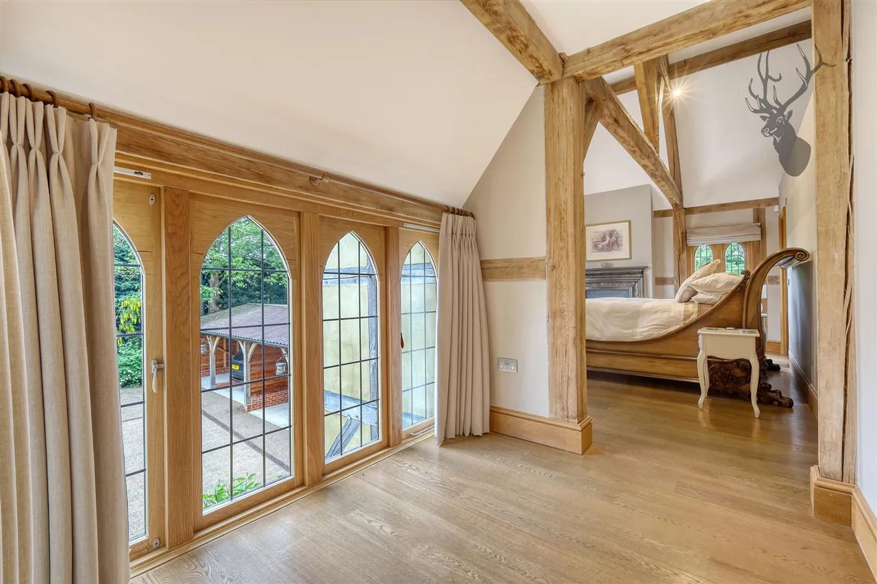 Epping New Road, Buckhurst Hill, IG9, photo 27