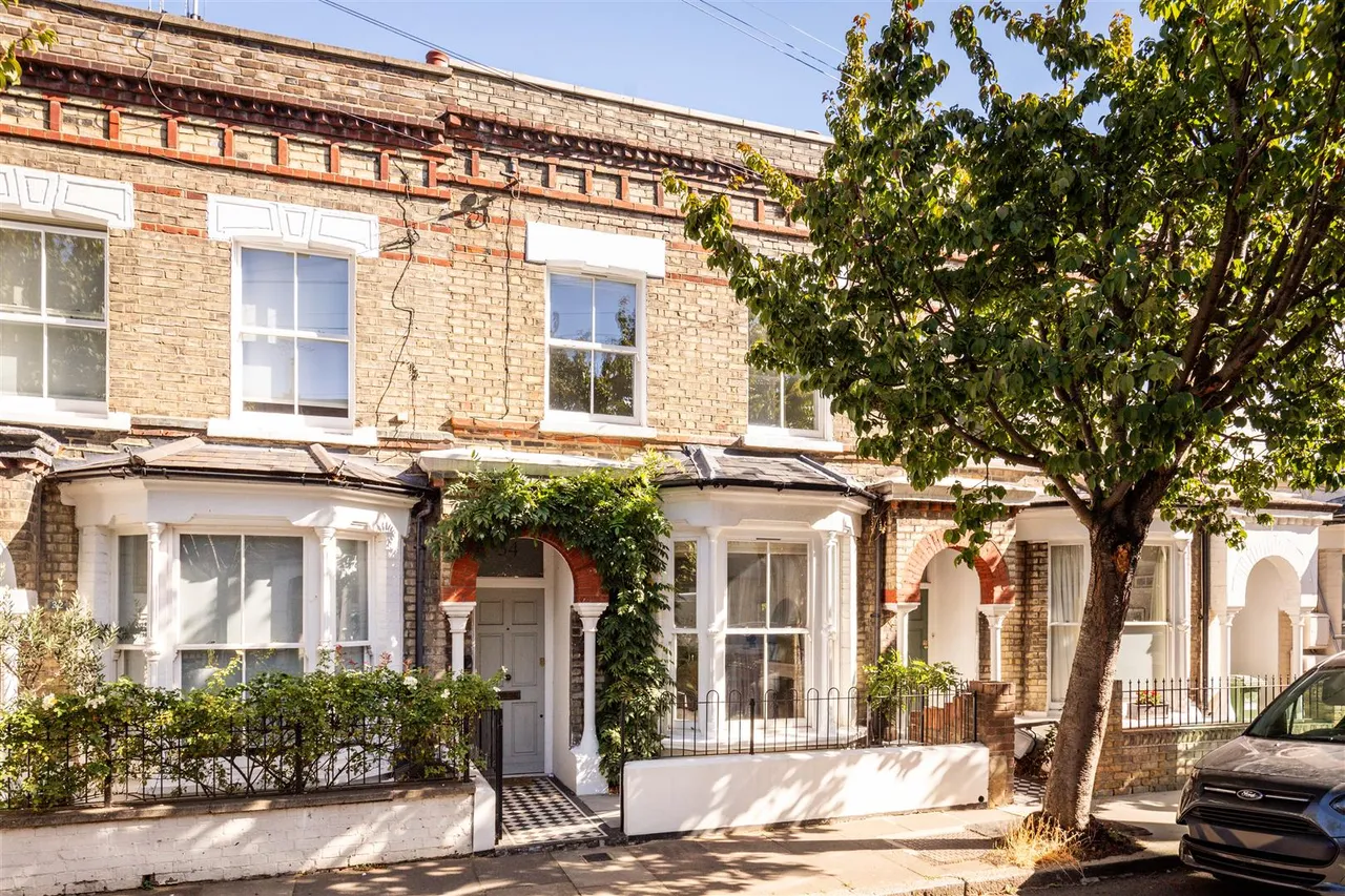 2 bed house for sale, Redmore Road, London, W6