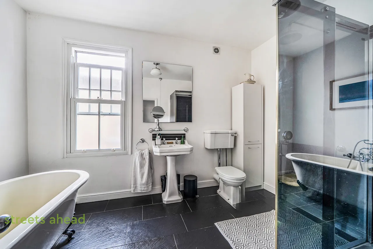 Burgoyne Road, London, SE25, photo 6