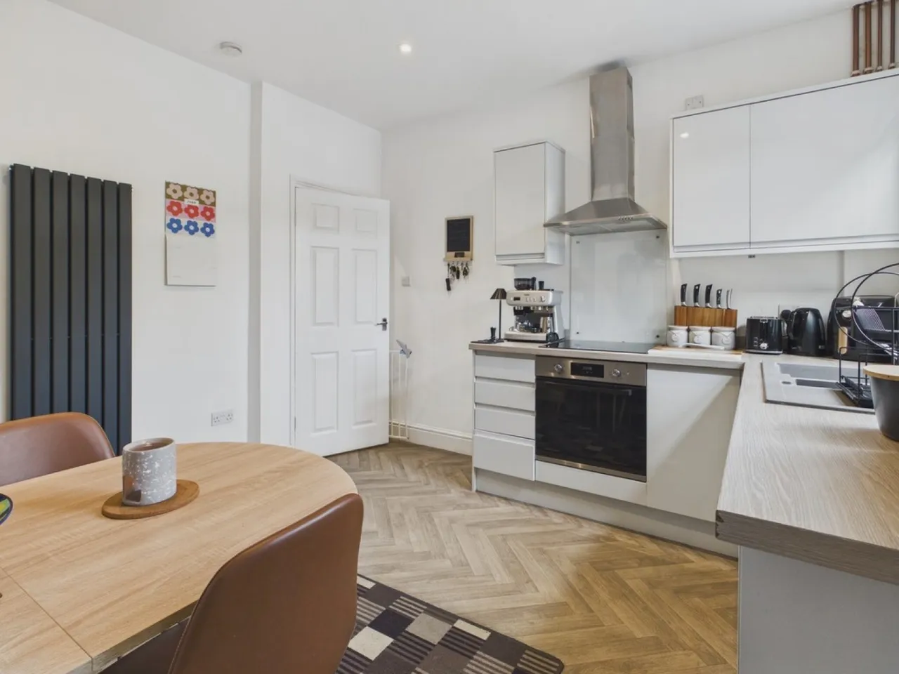 Valley Road, Spital, photo 6