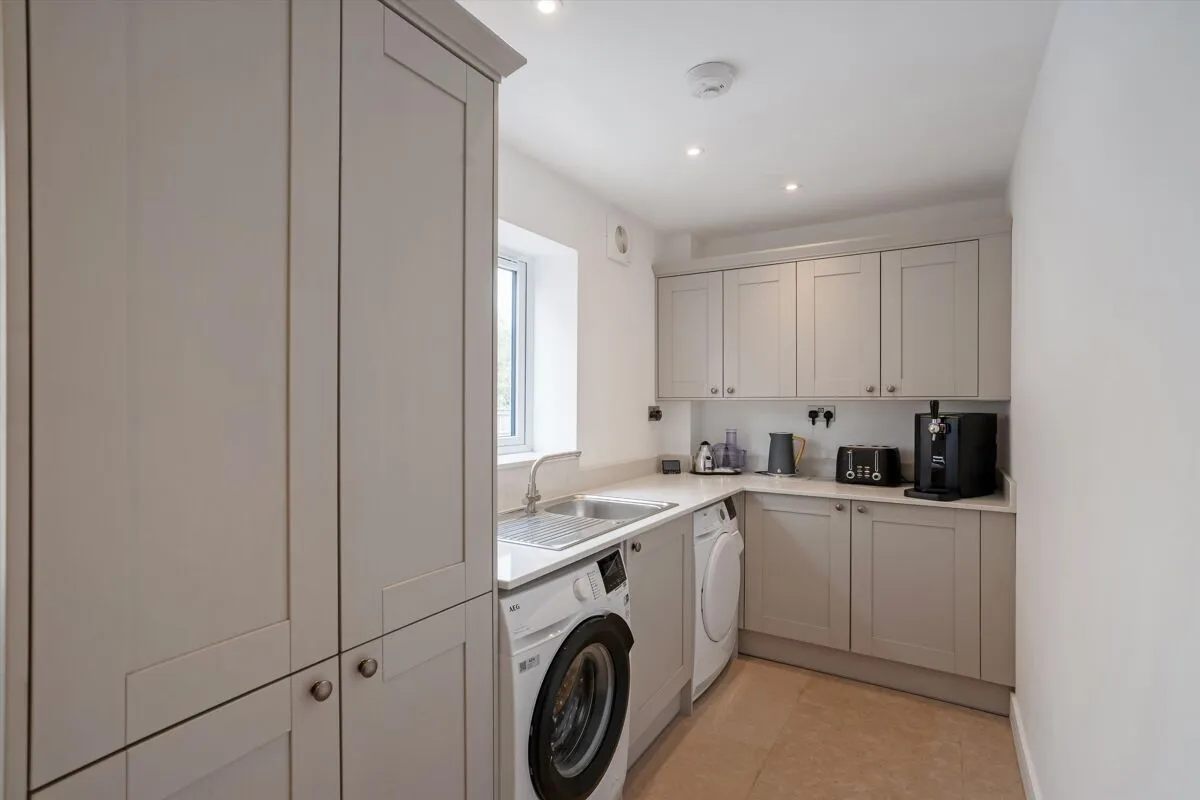 Pheasant Lane, Cheltenham, GL51, photo 7