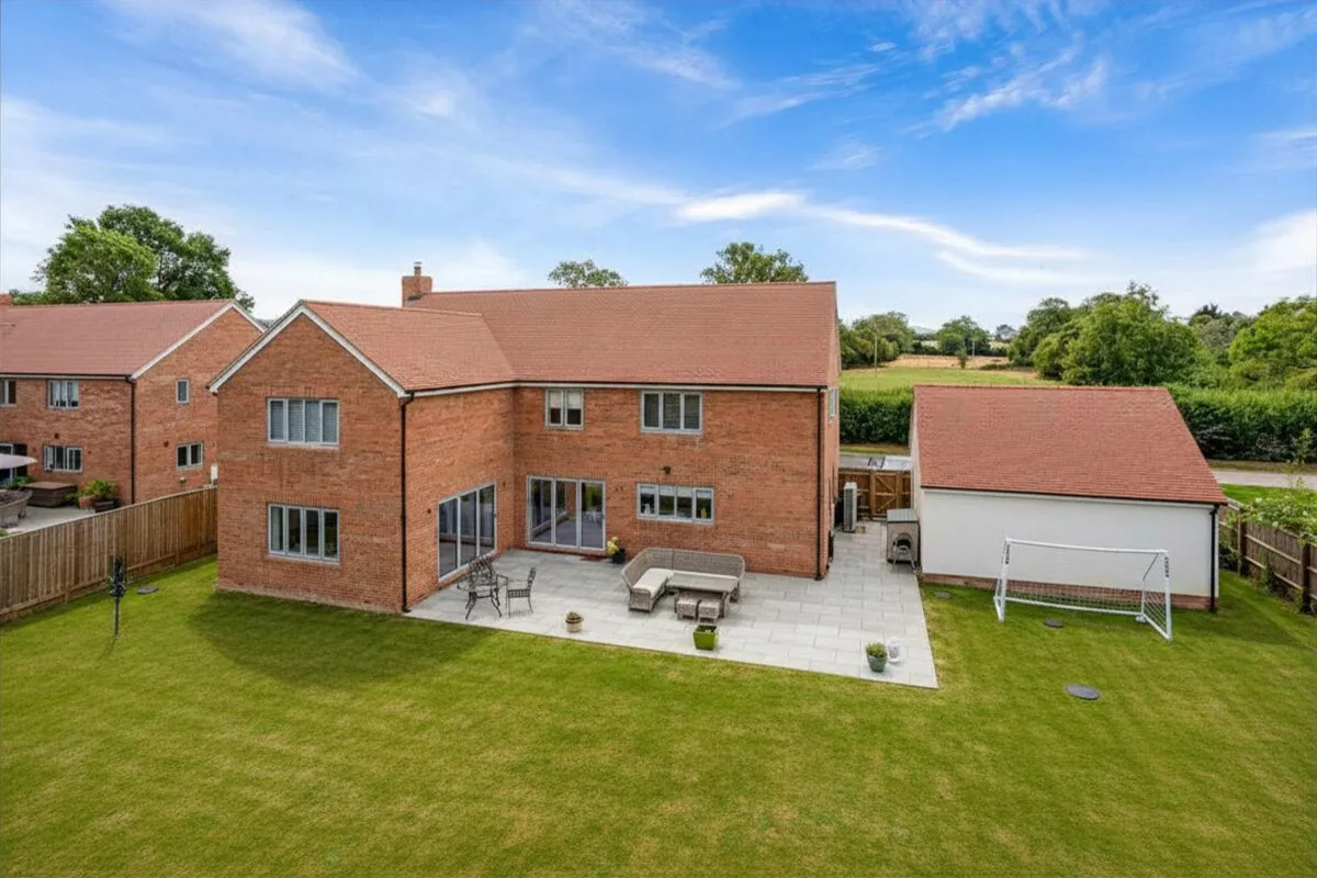 Pheasant Lane, Cheltenham, GL51, photo 26