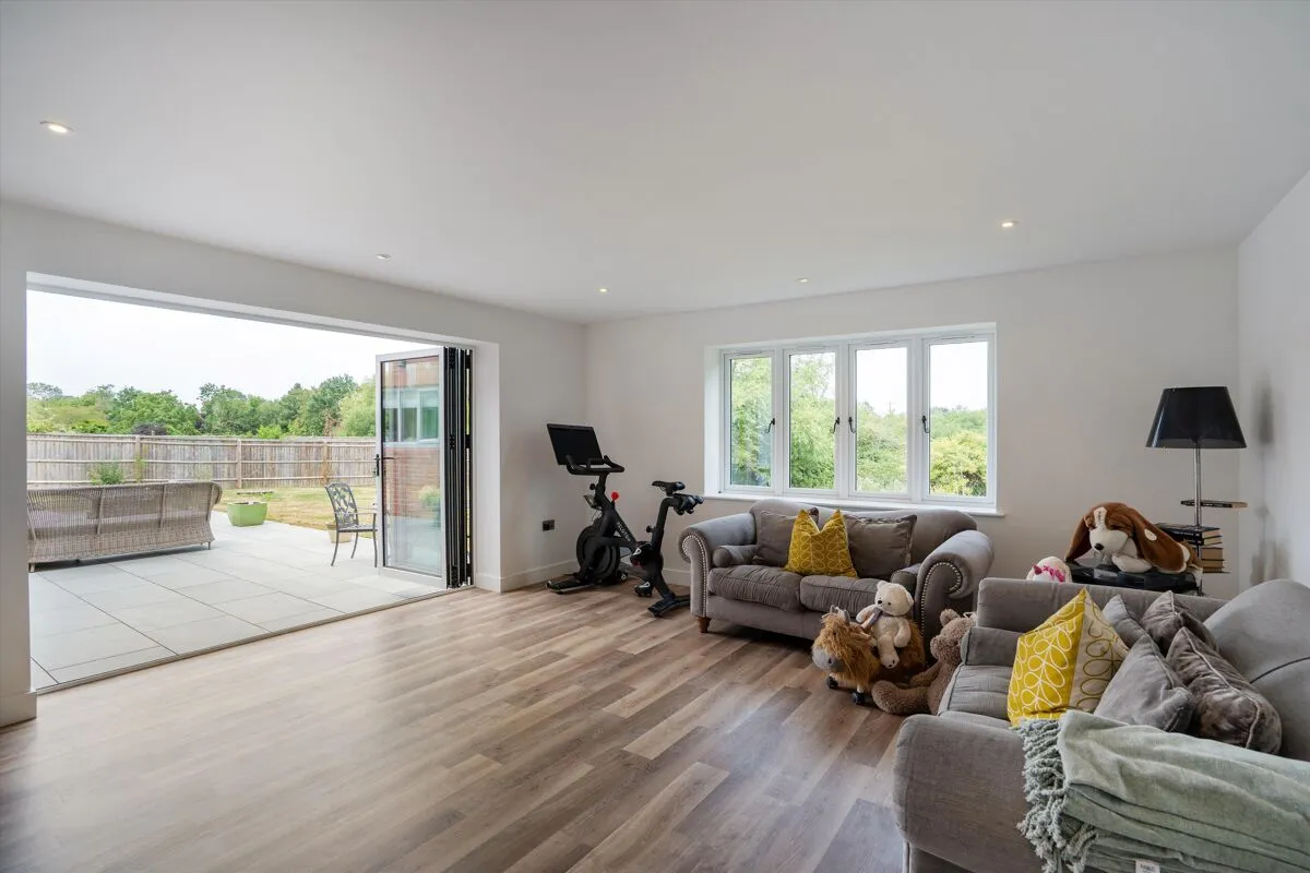 Pheasant Lane, Cheltenham, GL51, photo 14