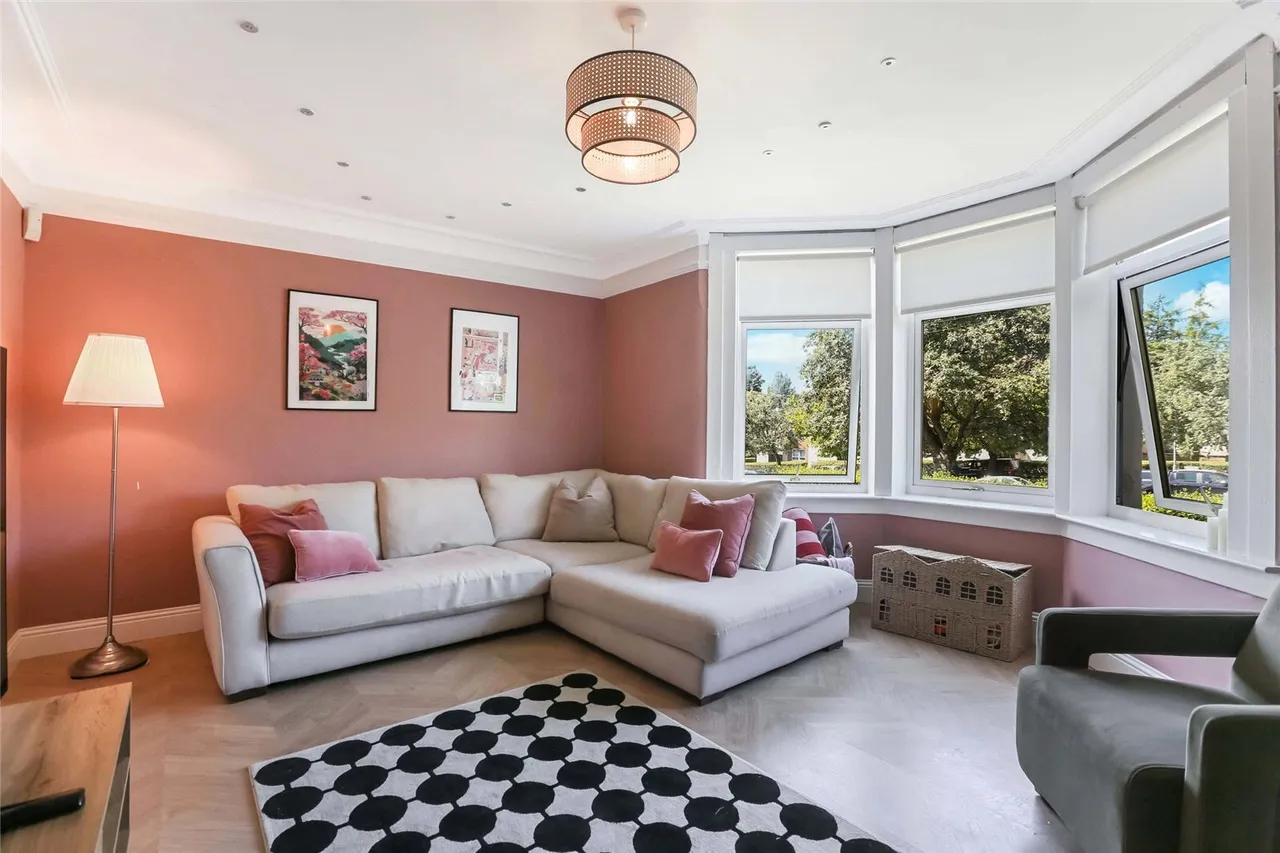 Anniesland Road, Knightswood, Glasgow, G14, photo 3