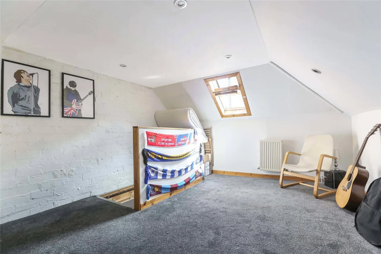 Anniesland Road, Knightswood, Glasgow, G14, photo 14
