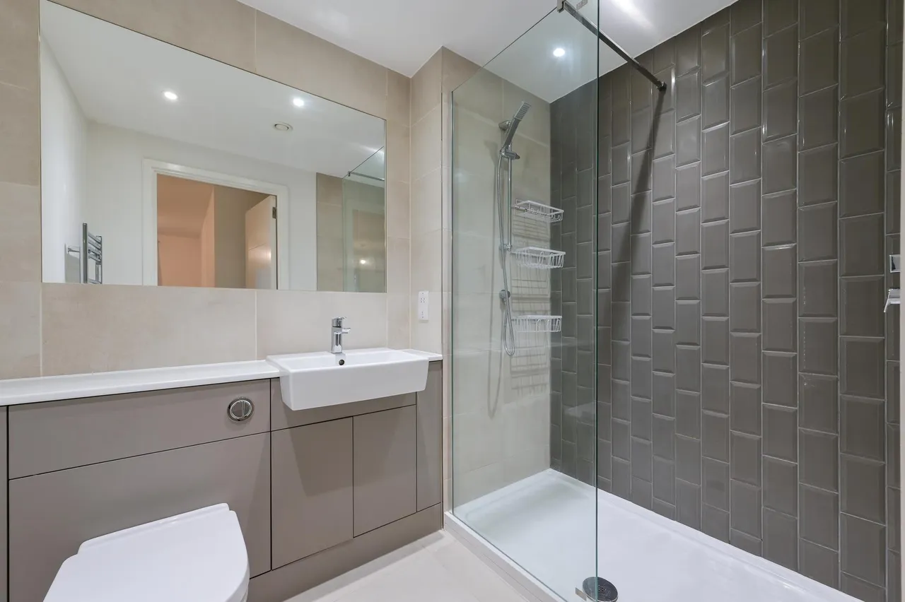 Celeste House, London, NW9, photo 7